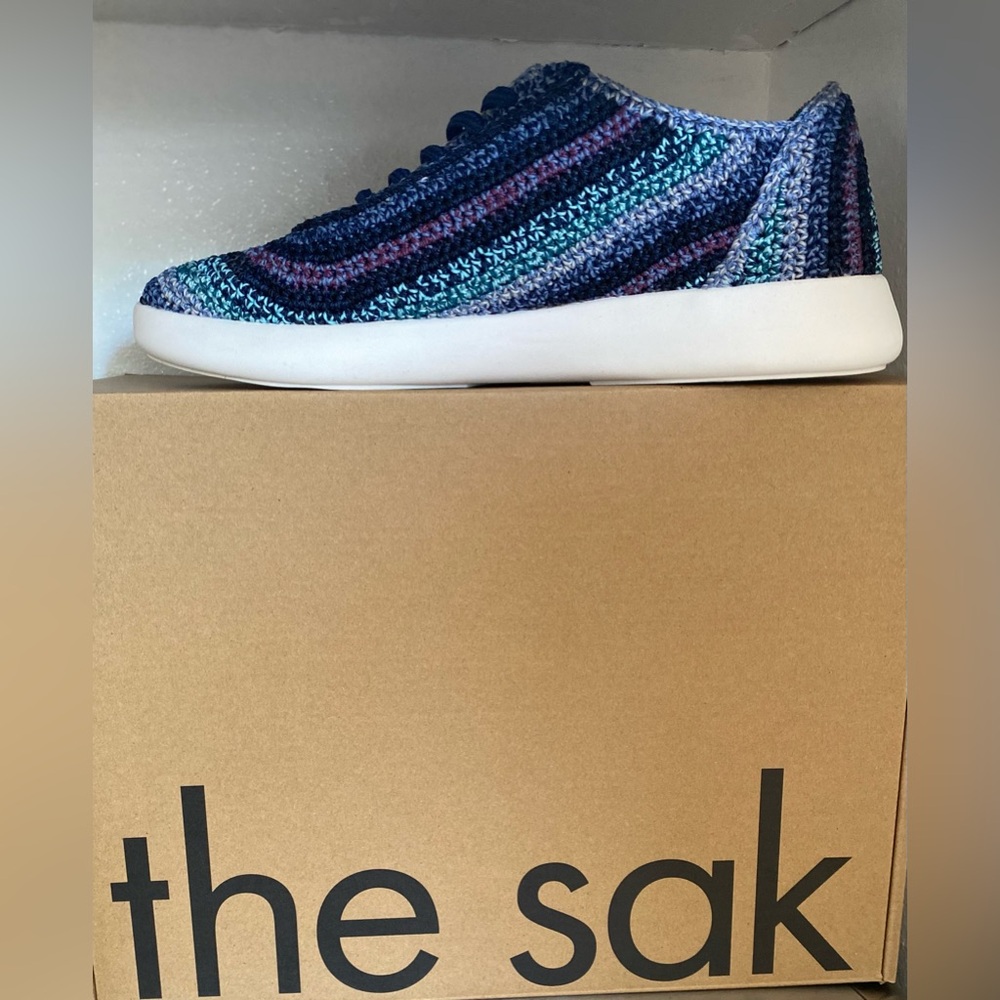 THE SAK .. WOMENS Blue and Purple Knit Sneakers - Picture 4 of 16